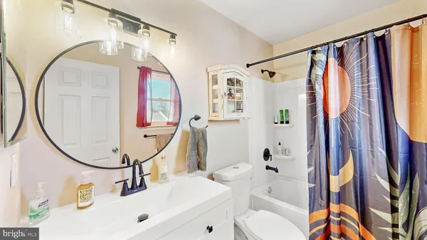 $339,900 | 15 Ingrid Court, Wilmington, DE 19808