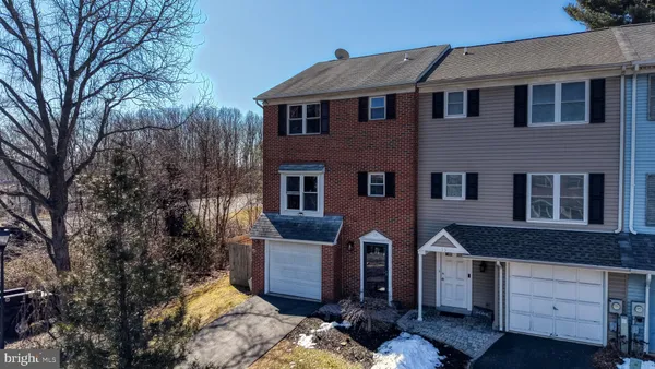 $339,900 | 15 Ingrid Court, Wilmington, DE 19808