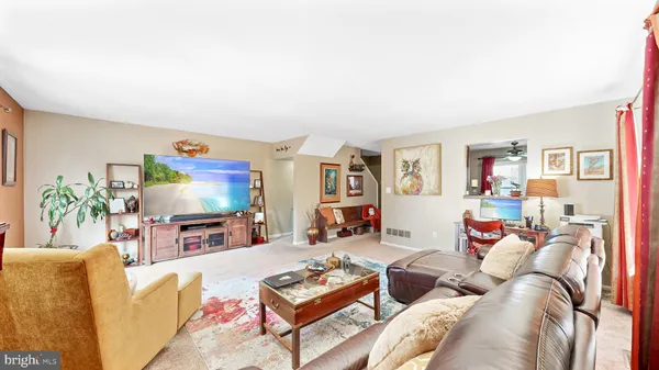 $339,900 | 15 Ingrid Court, Wilmington, DE 19808