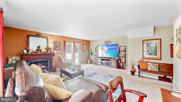 $339,900 | 15 Ingrid Court, Wilmington, DE 19808