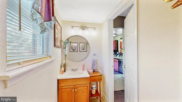 $339,900 | 15 Ingrid Court, Wilmington, DE 19808