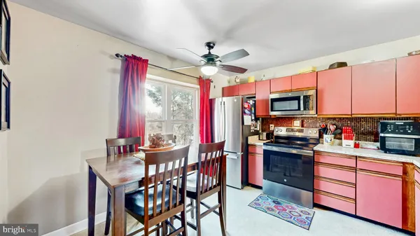 $339,900 | 15 Ingrid Court, Wilmington, DE 19808