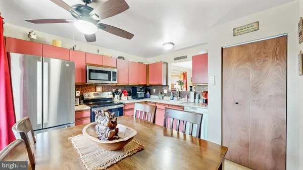 $339,900 | 15 Ingrid Court, Wilmington, DE 19808