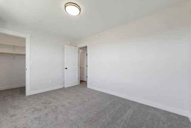 $299,900 | 819 Viburnum Street, Belle Plaine, MN 56011