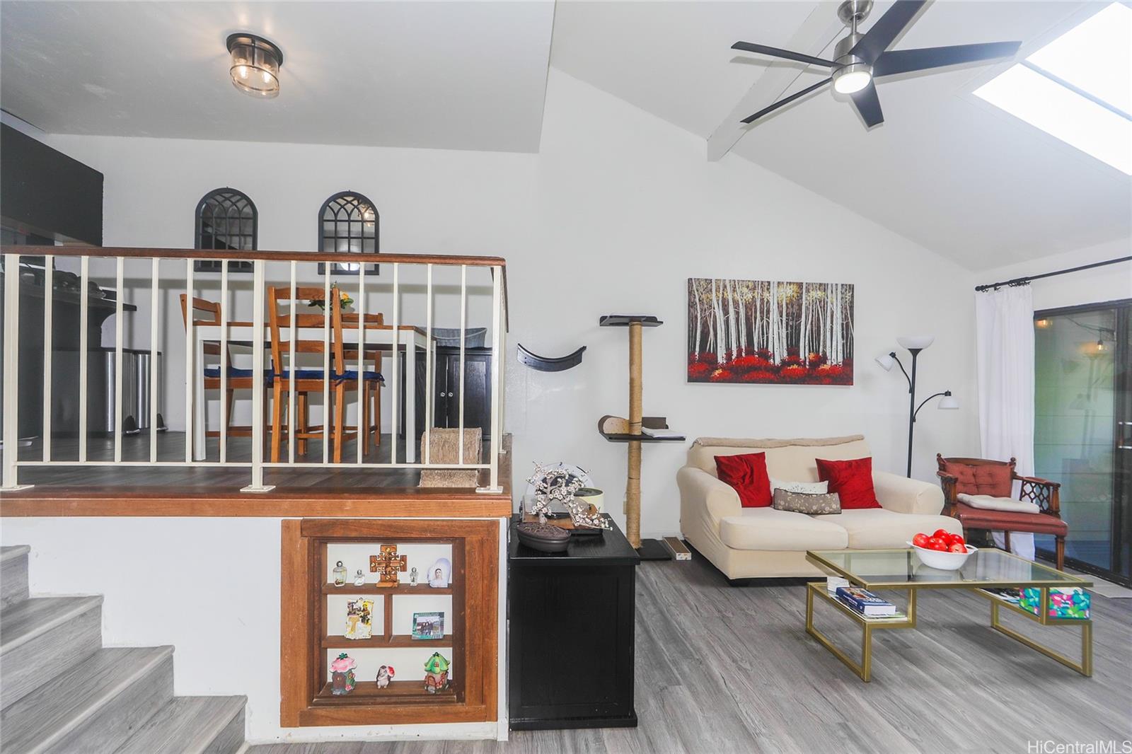 45-995 Wailele Road, Unit 8 Kaneohe, HI 96744 - Photo 7 of 25 The elevated dining area is conveniently located just off the kitchen