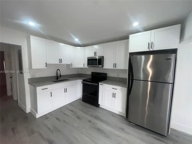 $2,700 | 1800 Southwest 3rd Street, Unit D, Miami, FL 33135