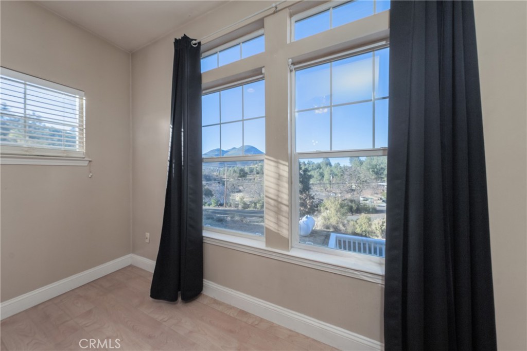 10401 Point Lakeview Road Kelseyville, CA 95451 - Photo 8 of 22