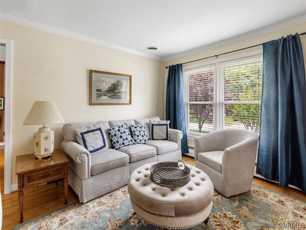 2104 Milbank Road Henrico, VA 23229 - Photo 4 of 33 Gallery Image 4