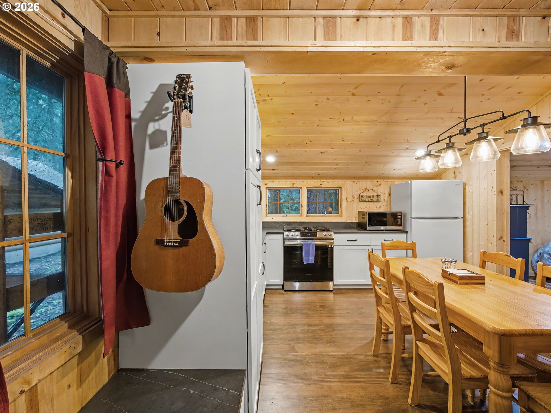 78200 Road 35 A Rhododendron, OR 97049 - Photo 10 of 48