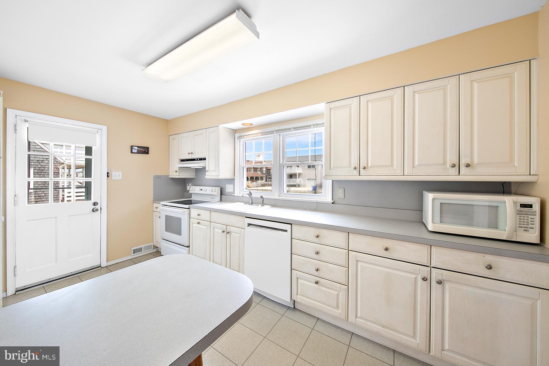 116 3rd Street Beach Haven, NJ 08008 - Photo 13 of 54