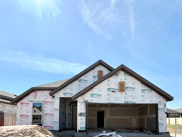 $374,990 | 185 Douglass Way, Kyle, TX 78640