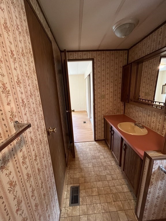 239 Ayer Road, Unit L 89 Littleton, MA 01460 - Photo 18 of 21 Gallery Image 18