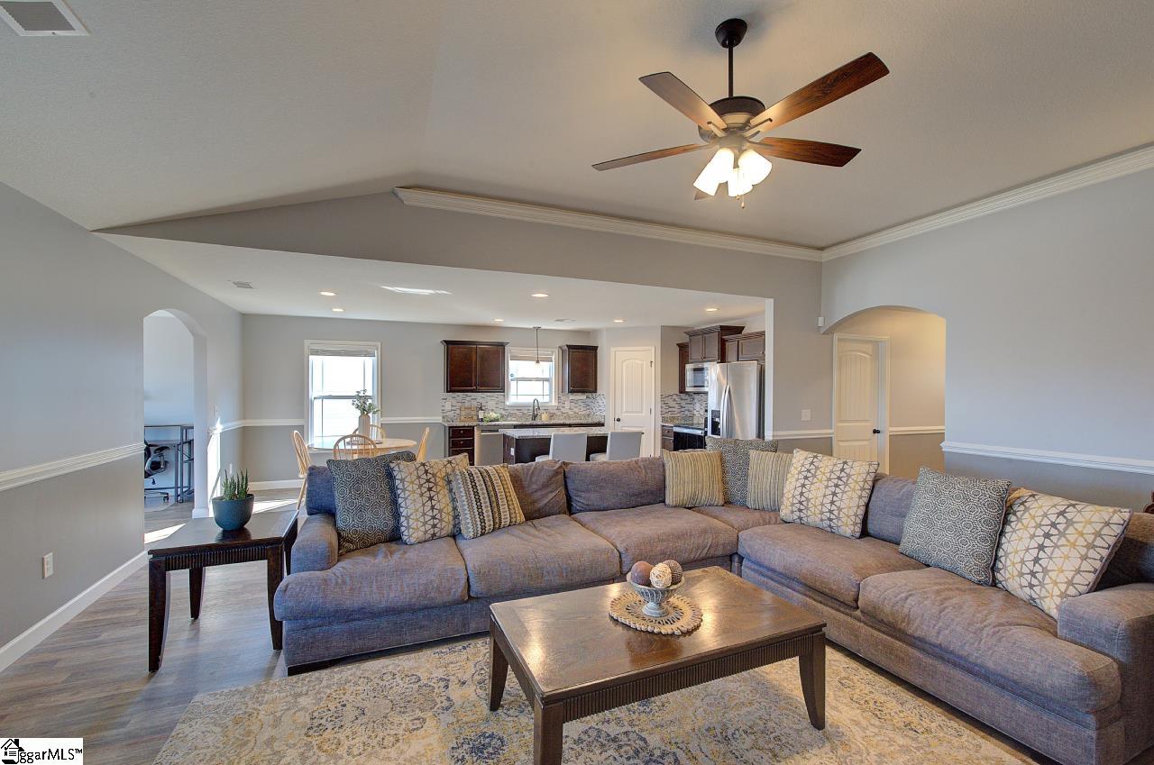 248 Long Branch Road Chesnee, SC 29323 - Photo 8 of 50