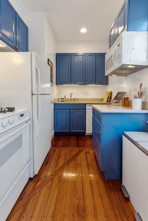 50 Line Street, Unit 2 Somerville, MA 02143 - Photo 26 of 27