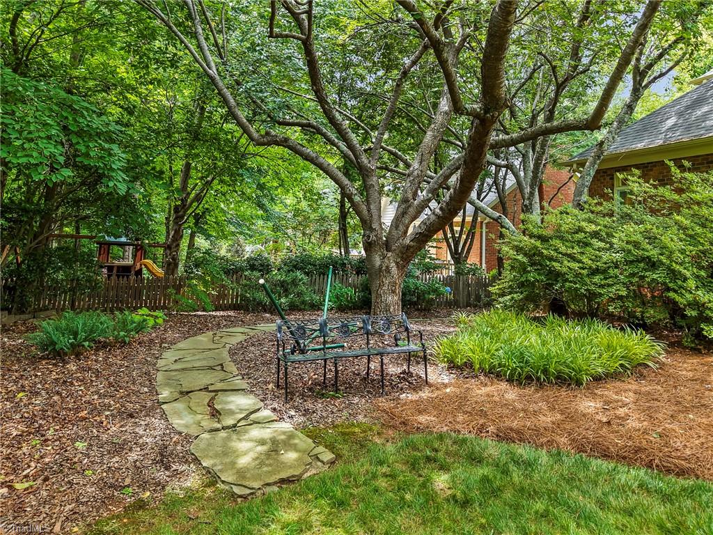 1457 Ridgemere Lane Winston-Salem, NC 27106 - Photo 33 of 39 Back patio
