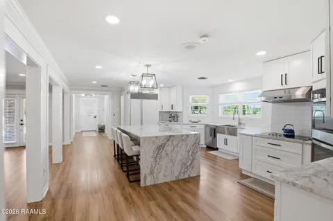 $1,175,000 | 400 Acorn, Lafayette, LA 70507