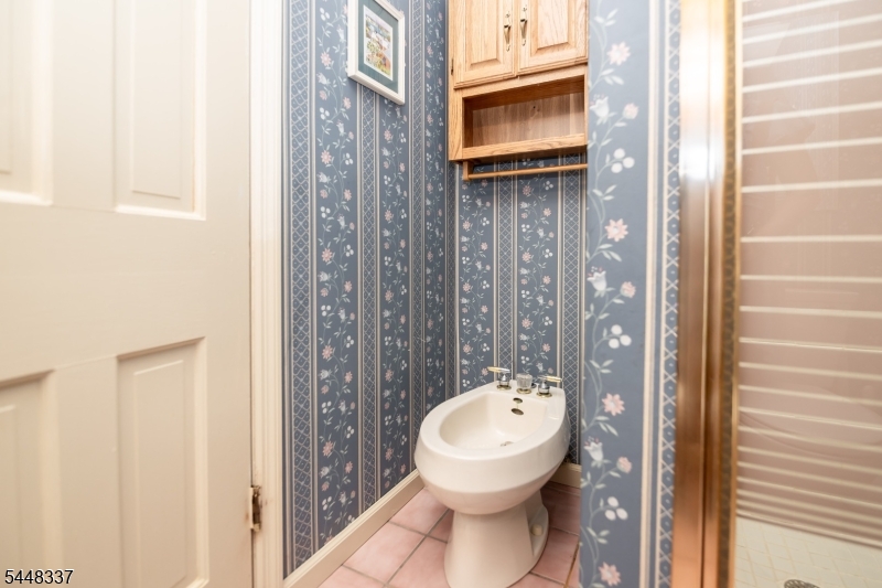 111 Osprey Road Hackettstown, NJ 07840 - Photo 6 of 31 Gallery Image 6