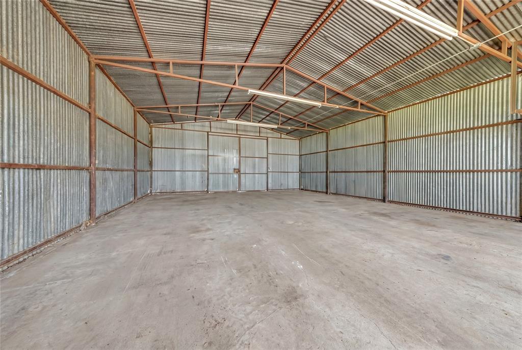 209 Dixie Road Millsap, TX 76066 - Photo 15 of 31