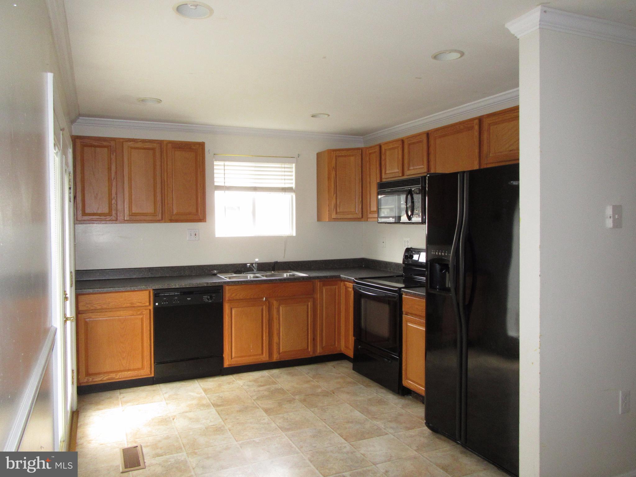 6771 Amherst Road Bryans Road, MD 20616 - Photo 10 of 30 Kitchen