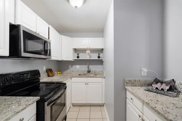 $199,000 | 3599 Woodbriar Circle, Unit G, Tucker, GA 30084