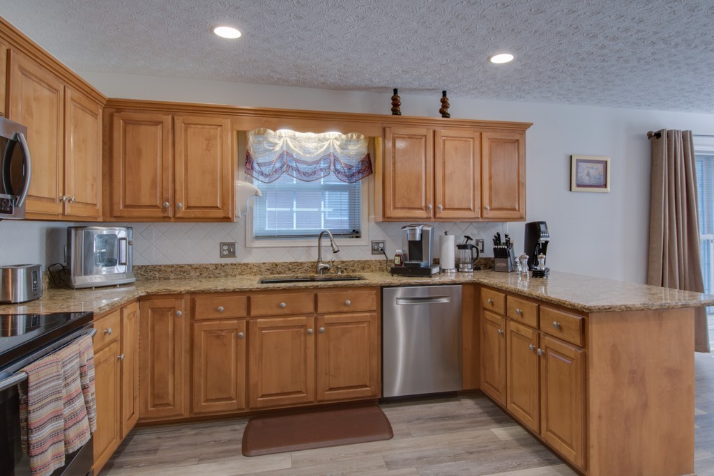 112 Foxrun Springfield, TN 37172 - Photo 7 of 25