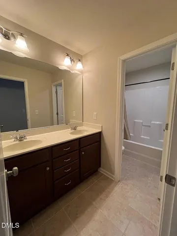 $3,200 | 267 Crestmont Ridge Drive, Apex, NC 27523