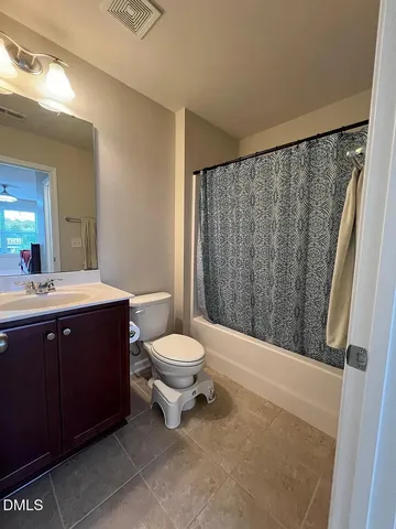 $3,200 | 267 Crestmont Ridge Drive, Apex, NC 27523