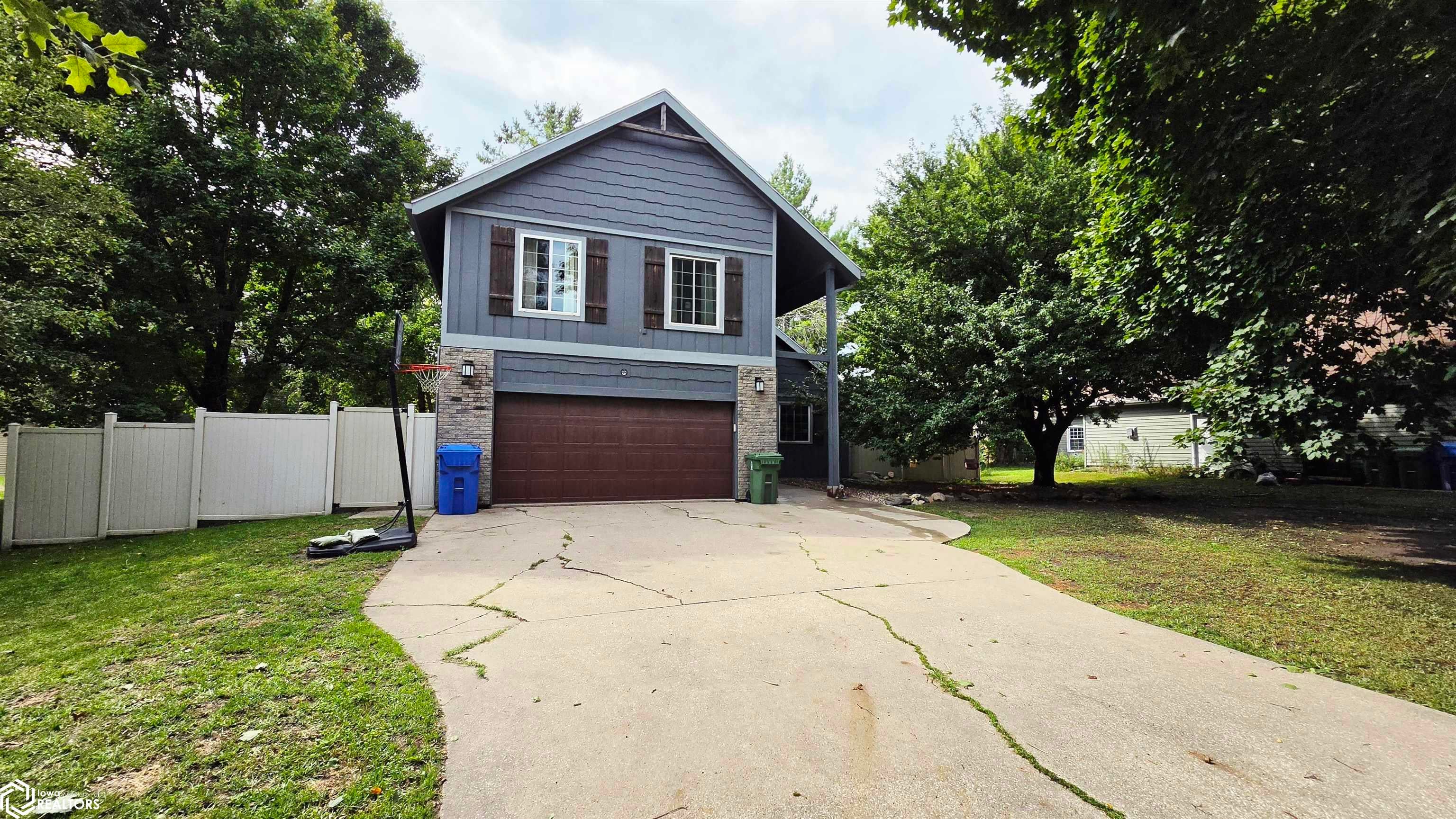 1225 Rushridge Road Jefferson, IA 50129 - Photo 2 of 40 Gallery Image 2