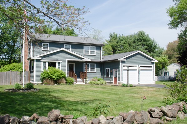 61 Alan Road Hamilton, MA 01982 - Photo 1 of 27 Gallery Image 1