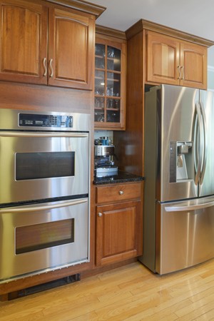 61 Alan Road Hamilton, MA 01982 - Photo 11 of 27 Gallery Image 11