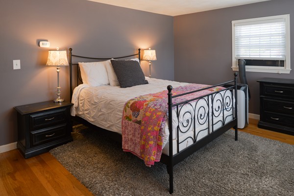 61 Alan Road Hamilton, MA 01982 - Photo 19 of 27 Gallery Image 19