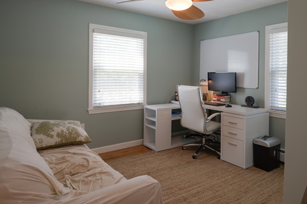 61 Alan Road Hamilton, MA 01982 - Photo 21 of 27 Gallery Image 21