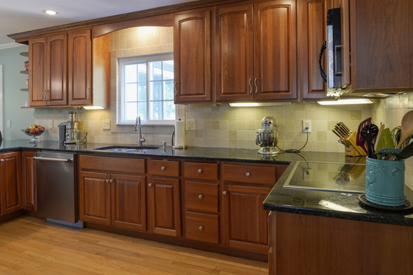 61 Alan Road Hamilton, MA 01982 - Photo 10 of 27 Gallery Image 10