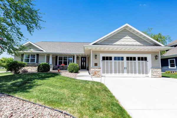 $539,900 | 4233 Gaibrielles Gate Dr Green, Green Bay, WI 54313