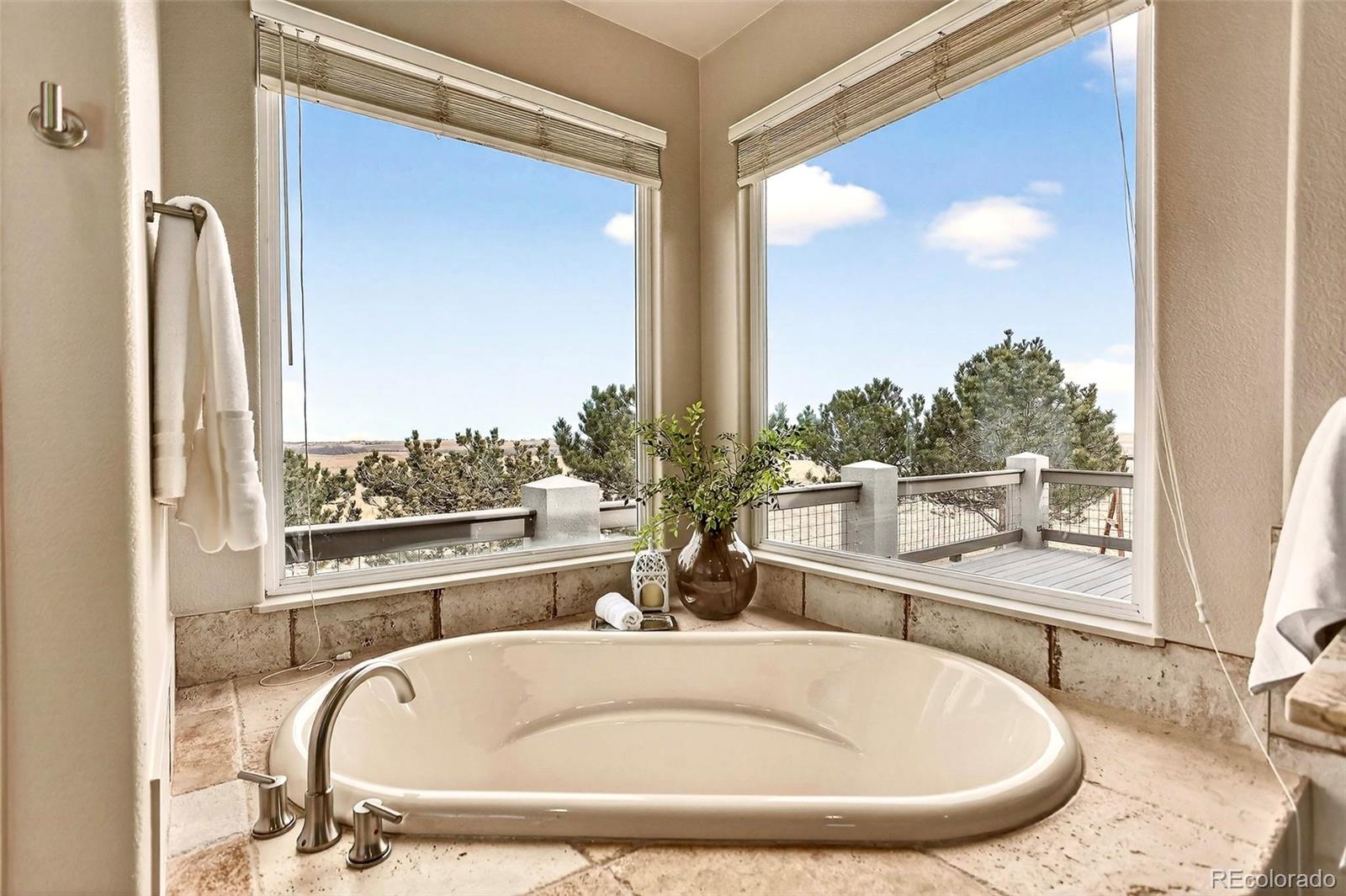 992 South County Road 129 Bennett, CO 80102 - Photo 26 of 50