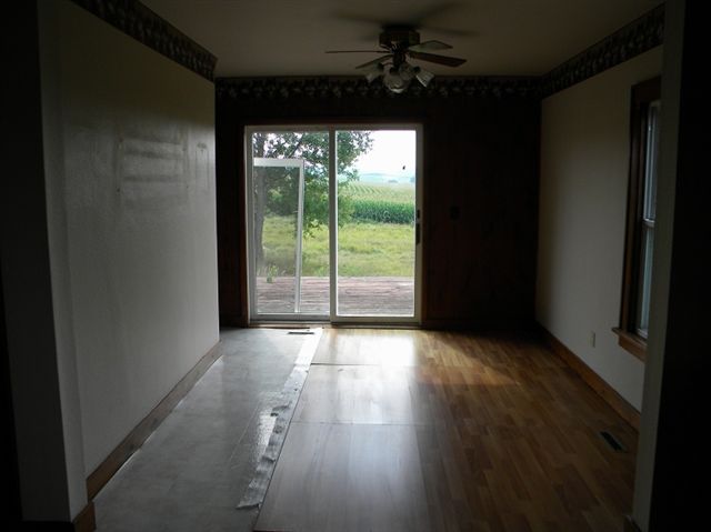 2262 190th Street Bennett, IA 52721 - Photo 6 of 12 Gallery Image 6