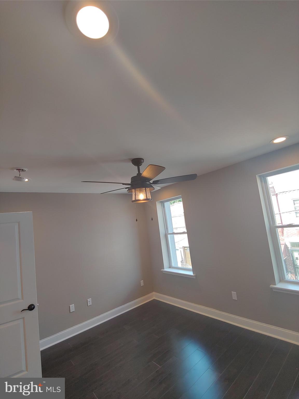 2050 Mountain Street Philadelphia, PA 19145 - Photo 17 of 35