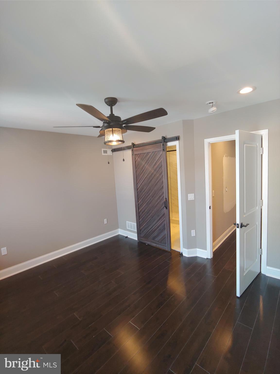 2050 Mountain Street Philadelphia, PA 19145 - Photo 19 of 35