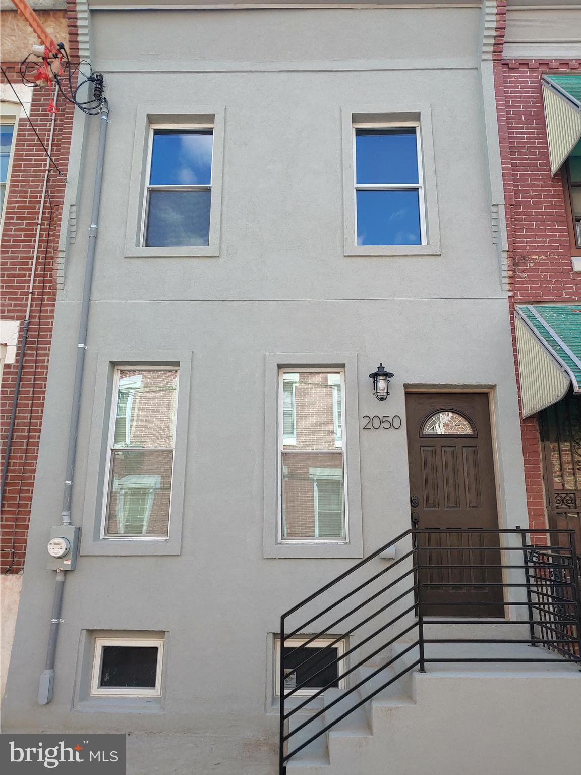 2050 Mountain Street Philadelphia, PA 19145 - Photo 2 of 35