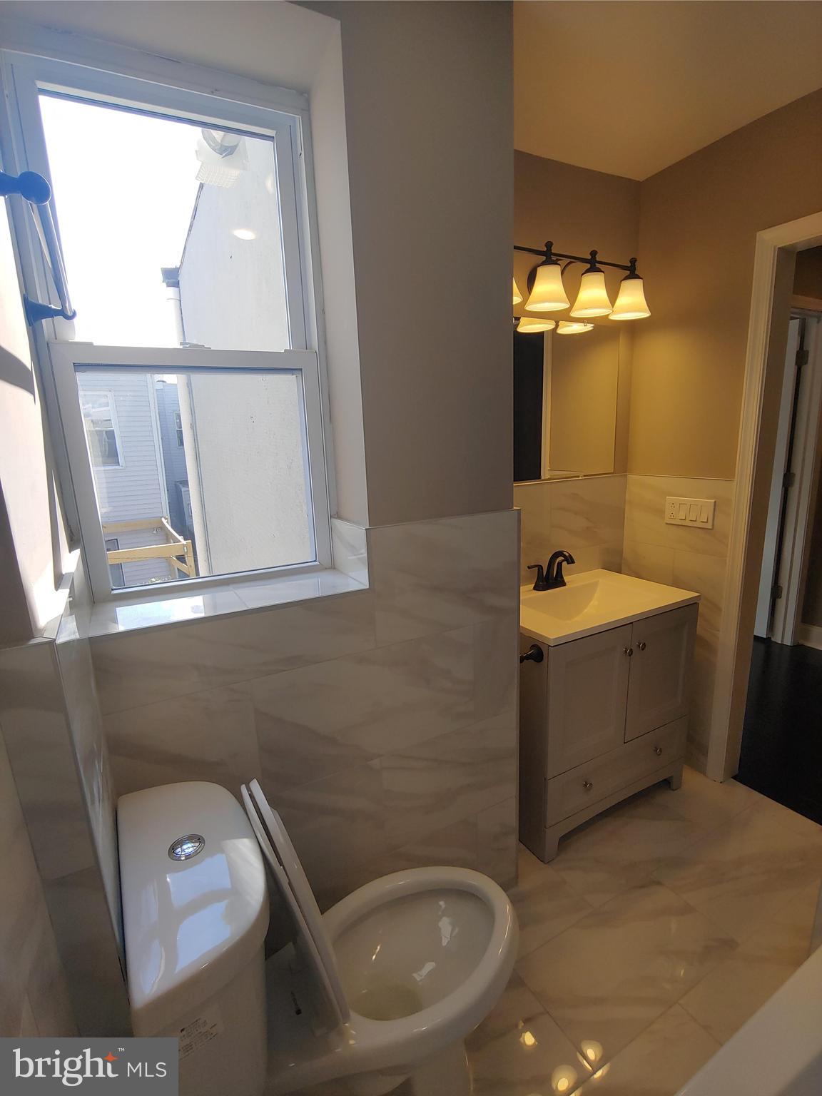 2050 Mountain Street Philadelphia, PA 19145 - Photo 26 of 35