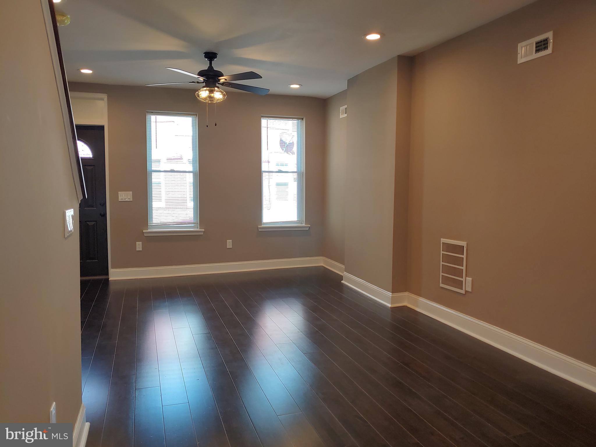 2050 Mountain Street Philadelphia, PA 19145 - Photo 3 of 35