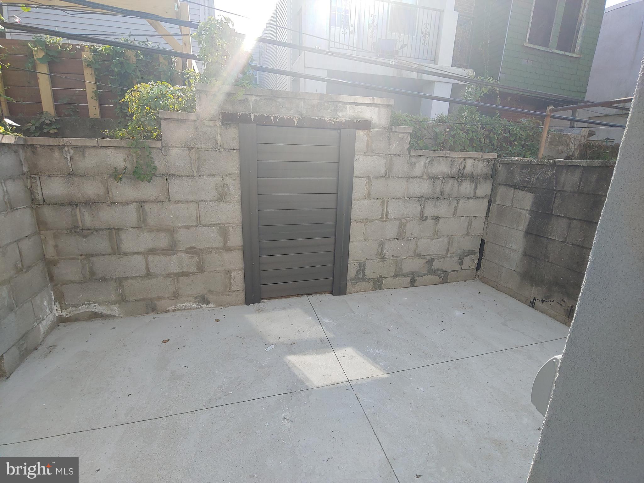 2050 Mountain Street Philadelphia, PA 19145 - Photo 34 of 35