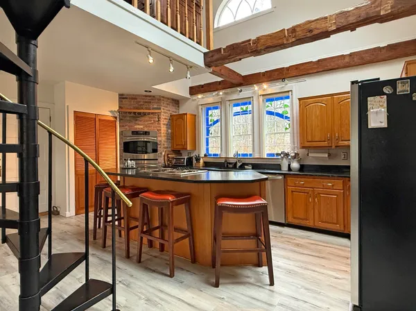 $925,000 | 2442 Maple Street, Waltham, VT 05491
