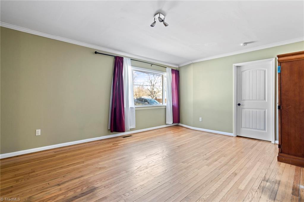 526 Polo Road Winston-Salem, NC 27106 - Photo 4 of 26 Gallery Image 4