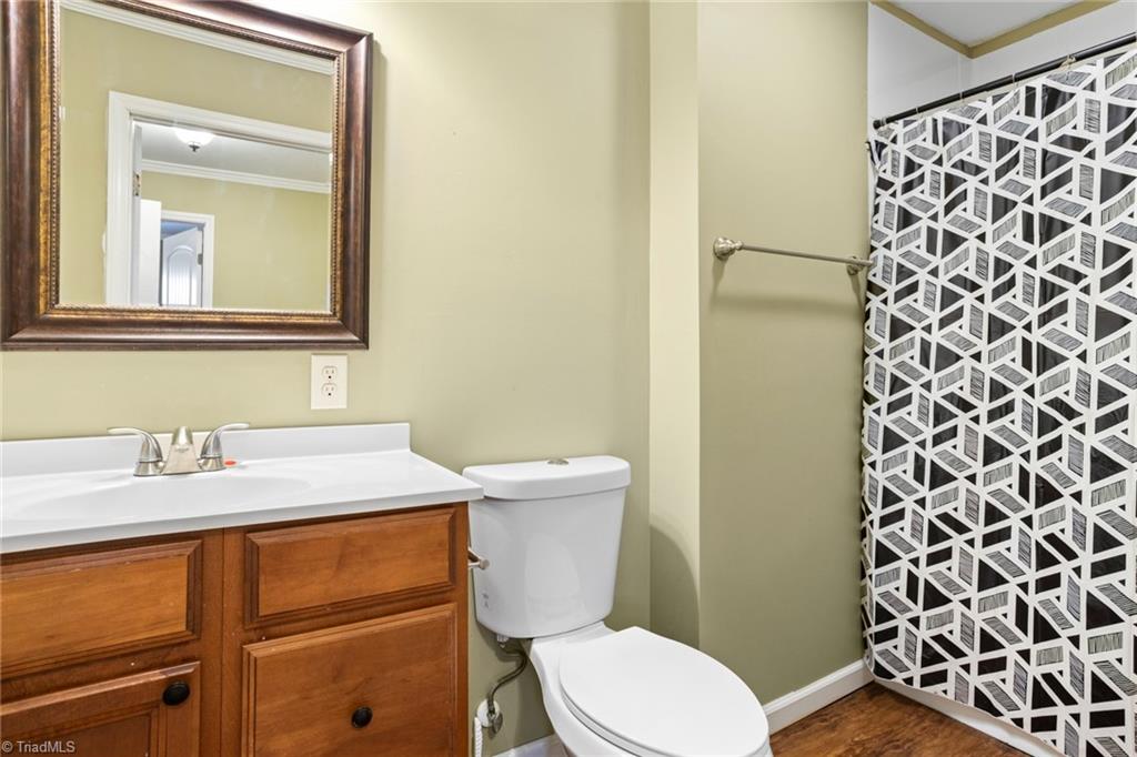 526 Polo Road Winston-Salem, NC 27106 - Photo 10 of 26 Gallery Image 10