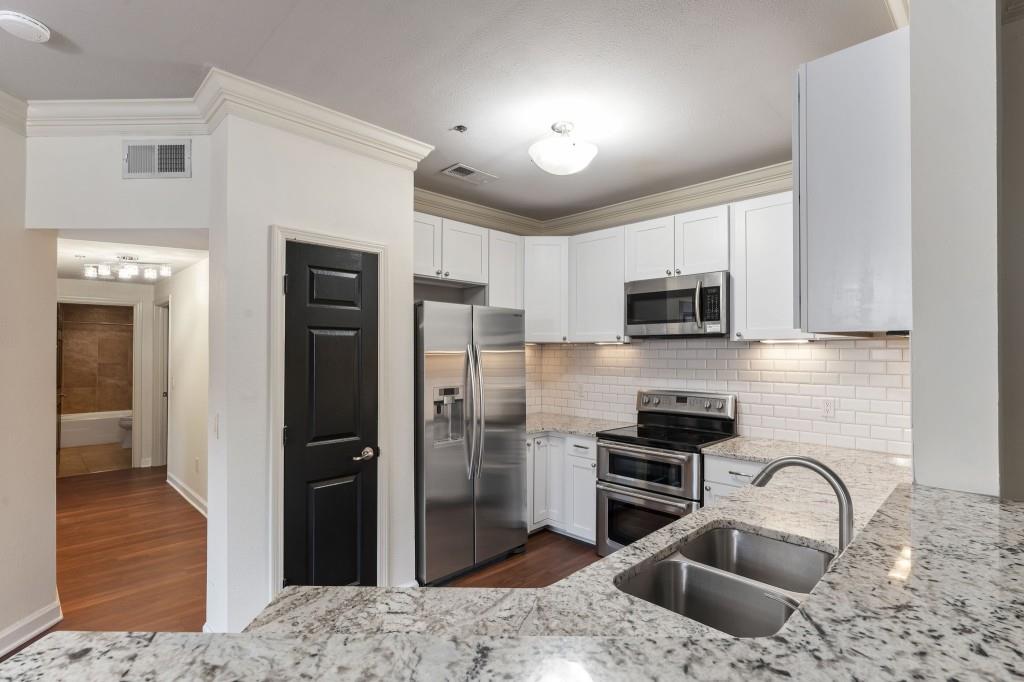 3777 Peachtree Road Northeast, Unit 632 Atlanta, GA 30319 - Photo 13 of 58