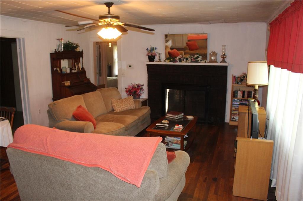 3752 Dry Ponds Road Granite Falls, NC 28630 - Photo 4 of 16