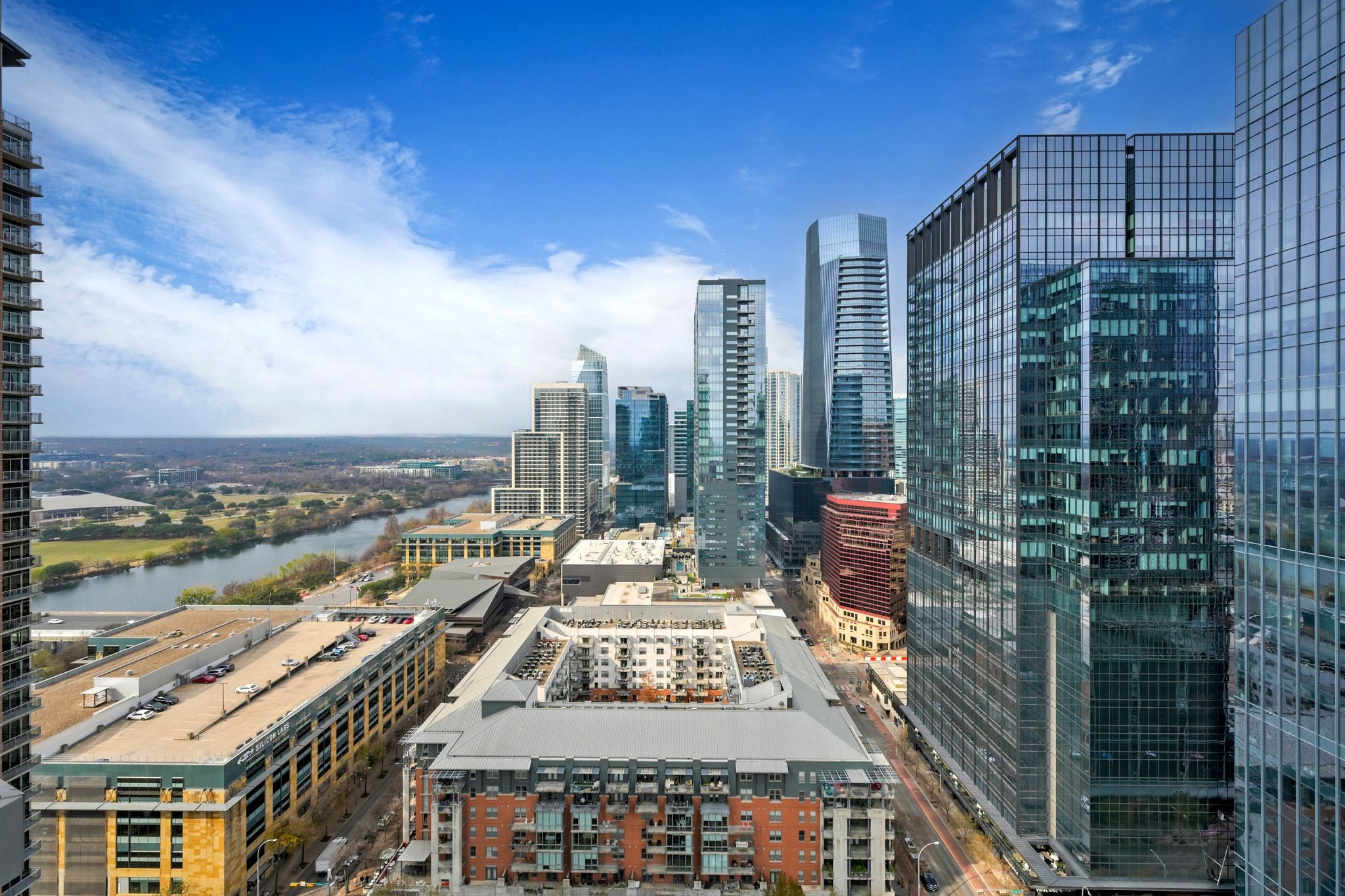 200 Congress Avenue, Unit 24E Austin, TX 78701 - Photo 26 of 40 a view of balcony with city view