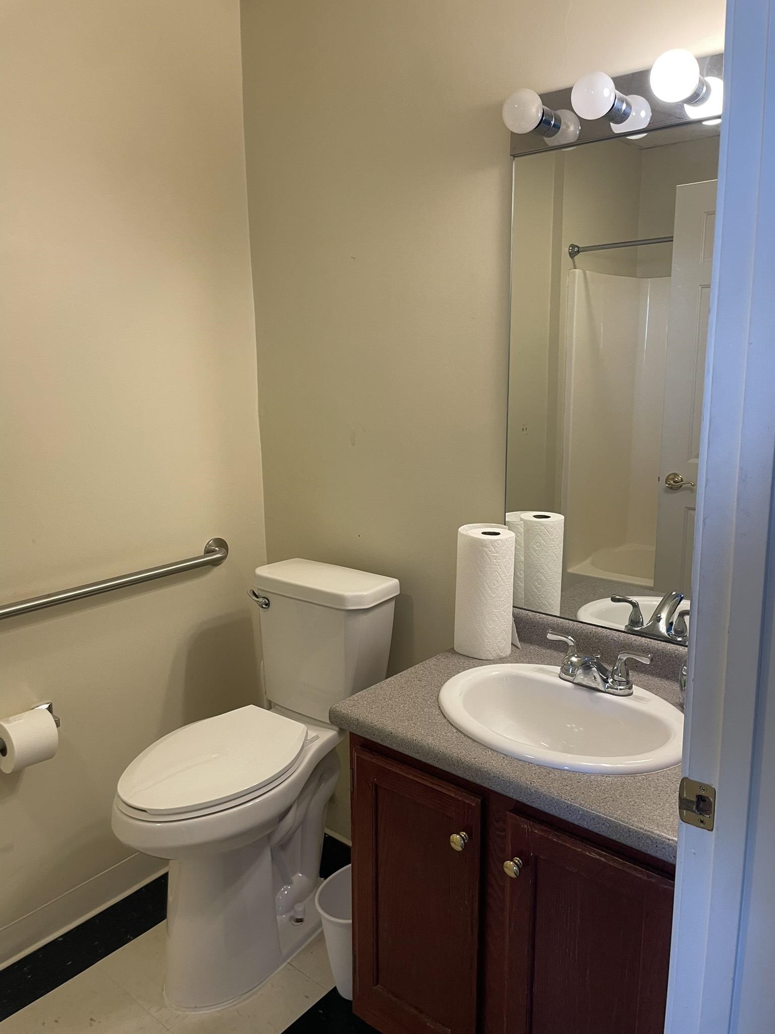 1015 Elm Street Manchester, NH 03101 - Photo 17 of 17