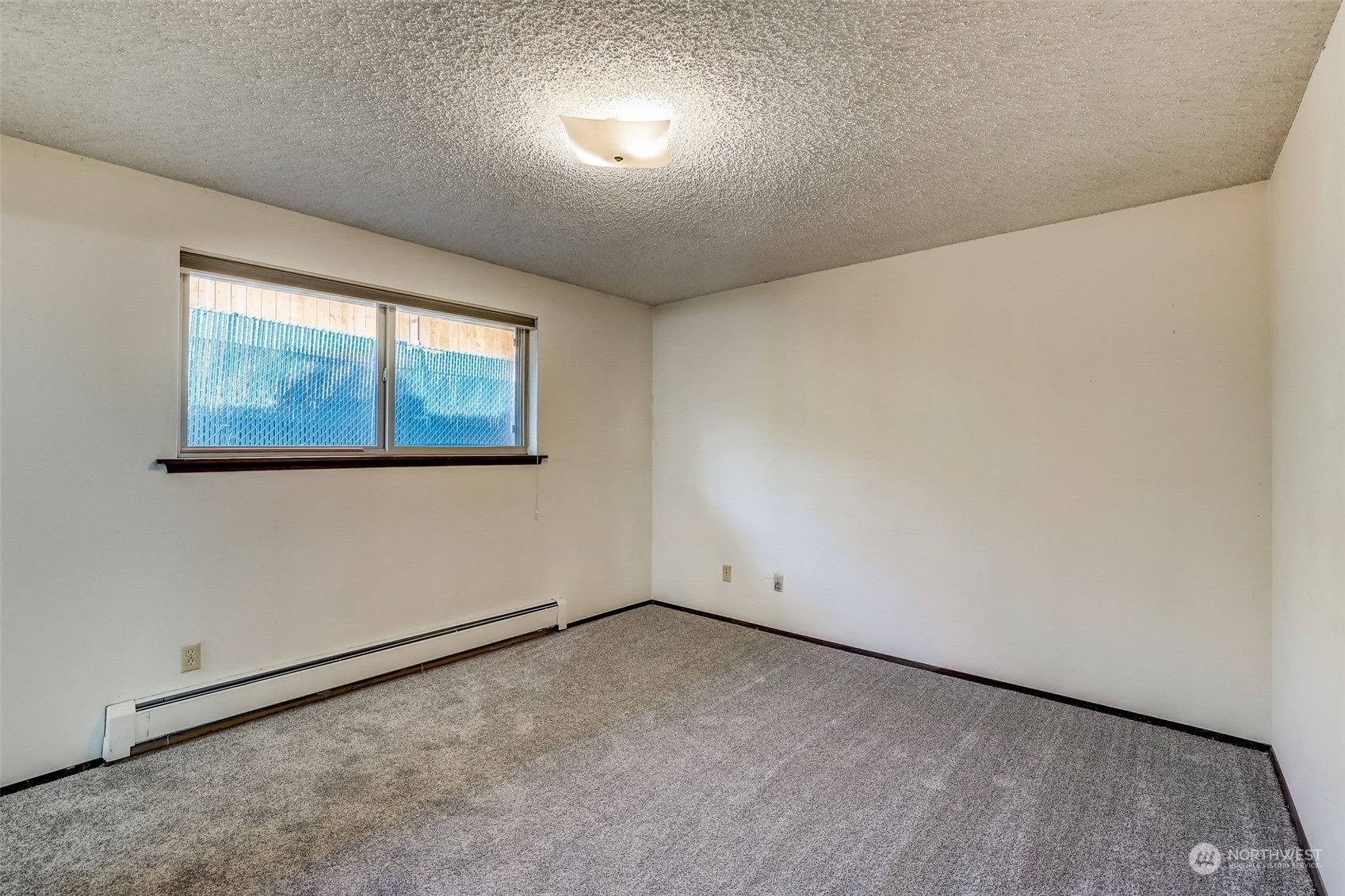 4422 108th Avenue East Edgewood, WA 98372 - Photo 12 of 38